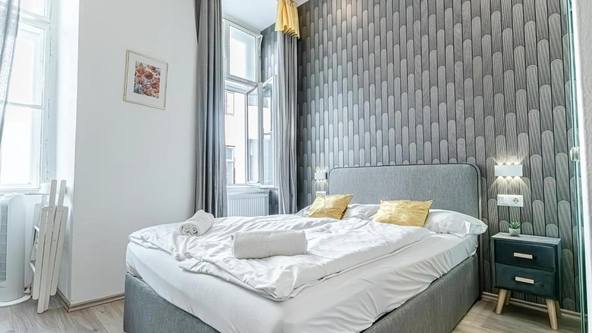 Shopping Paradise 9Br Complex Ideal For 22 People Vienna 0*,